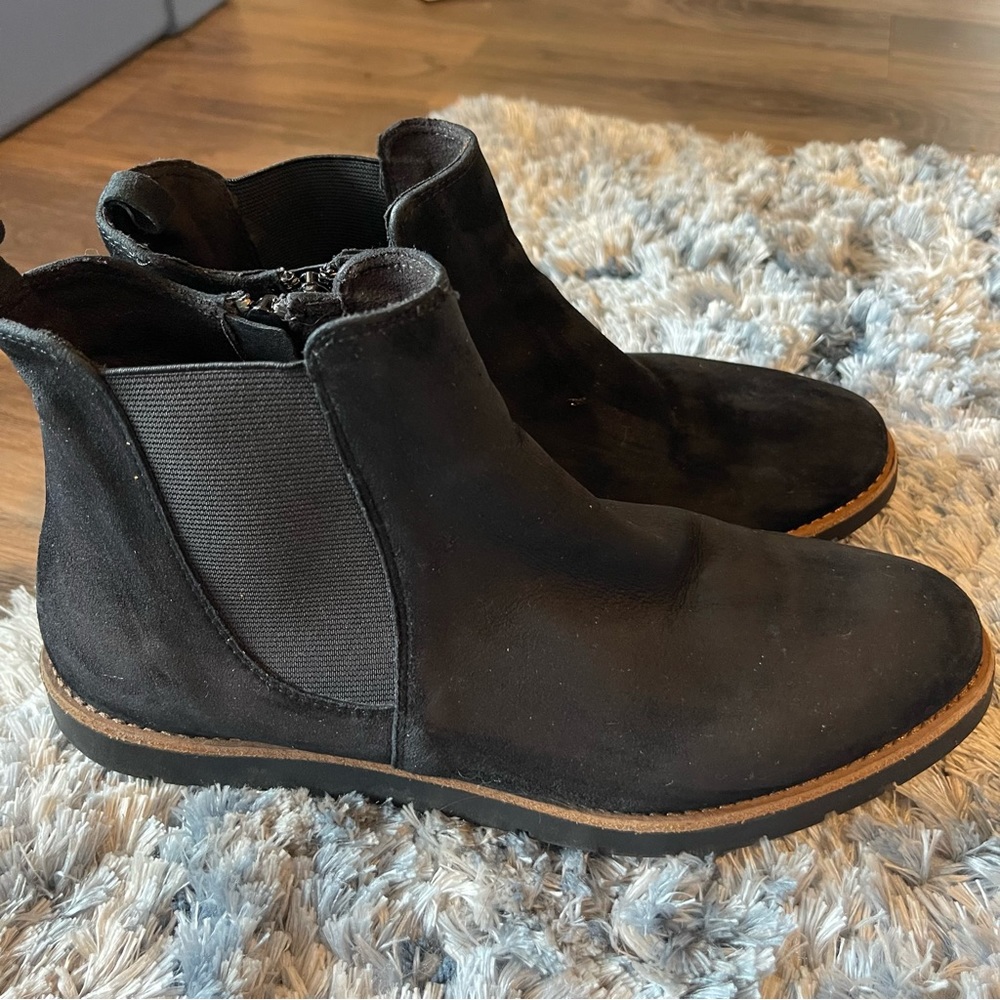 Vaneli Jildor JULIA Boot Black Suede Ankle booties black brown line